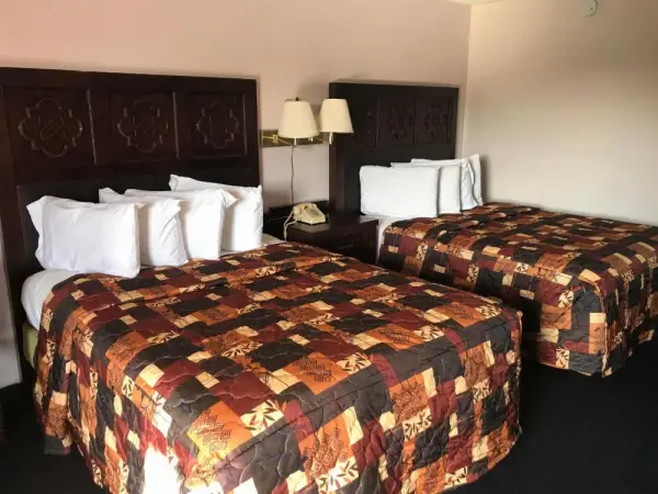 Enterprise Motel 9